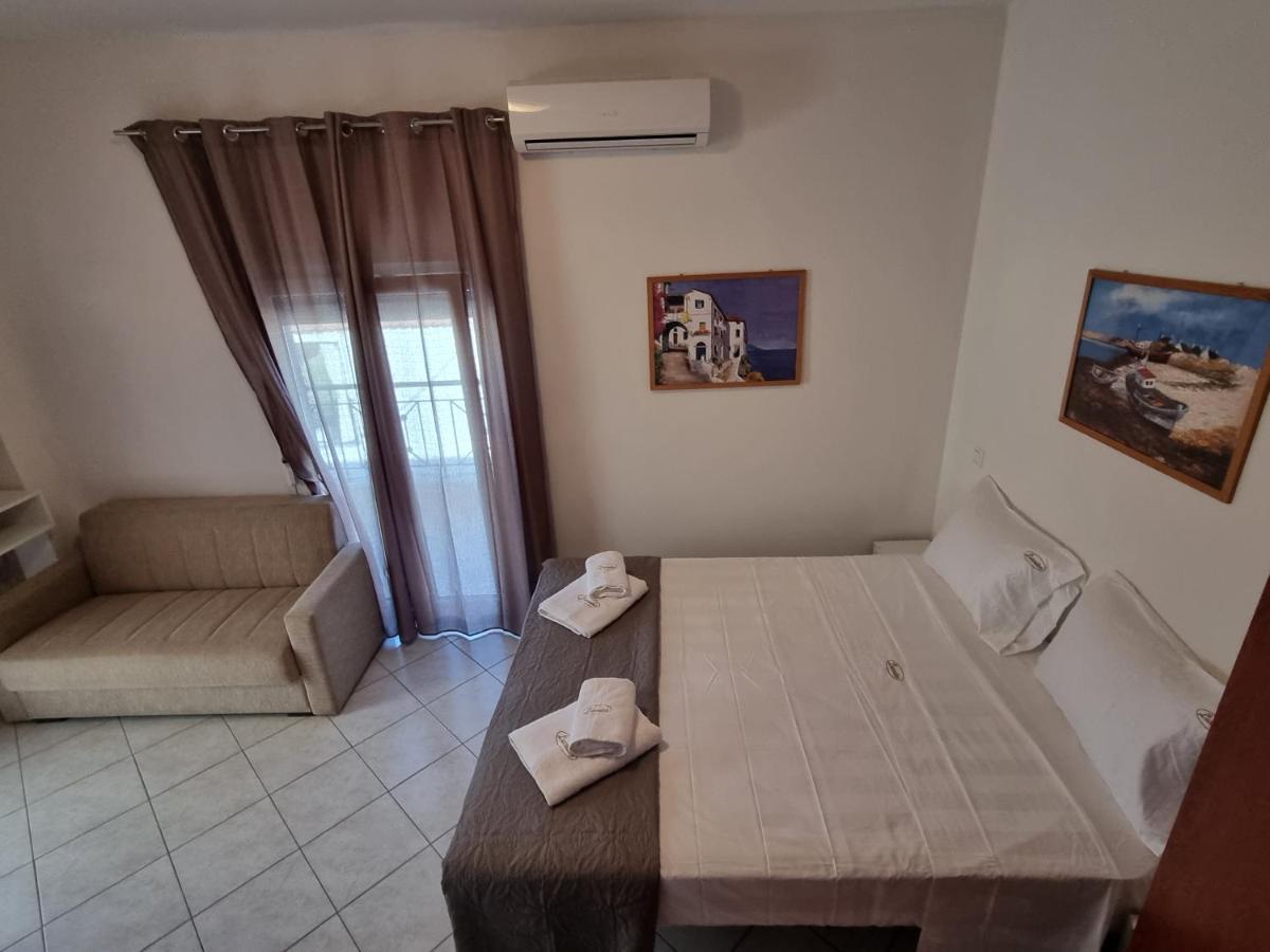 Premium Suites Ofrínion Eksteriør billede