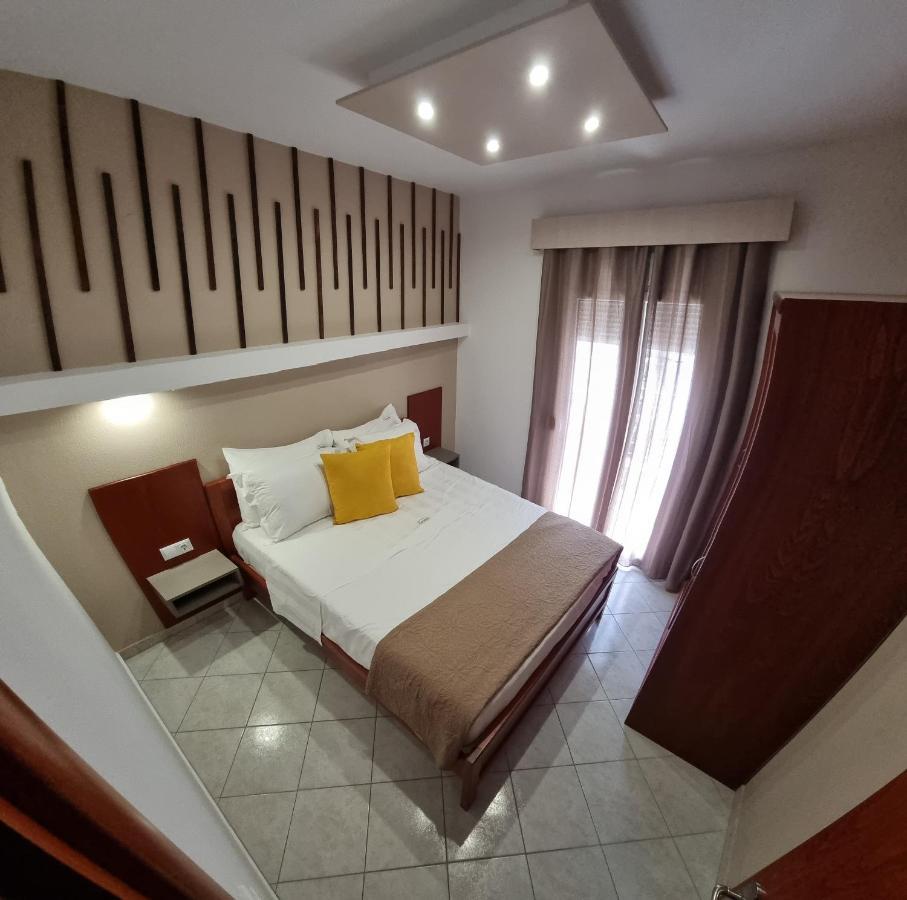 Premium Suites Ofrínion Eksteriør billede