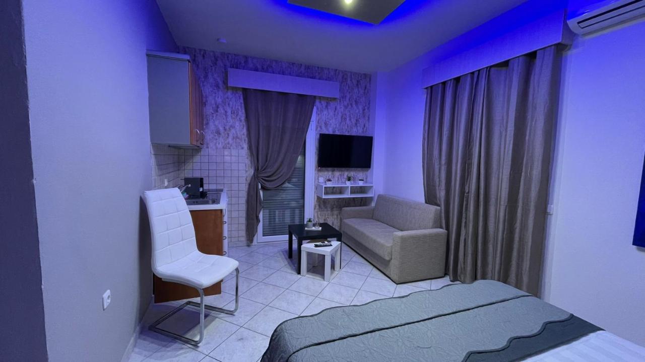 Premium Suites Ofrínion Eksteriør billede
